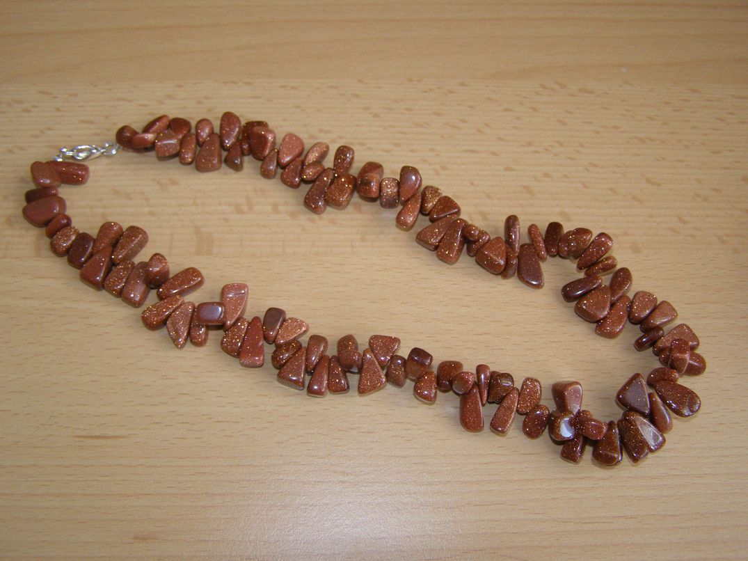 Sluneční kámen - Náhrdelník - "Havaj" - kn51