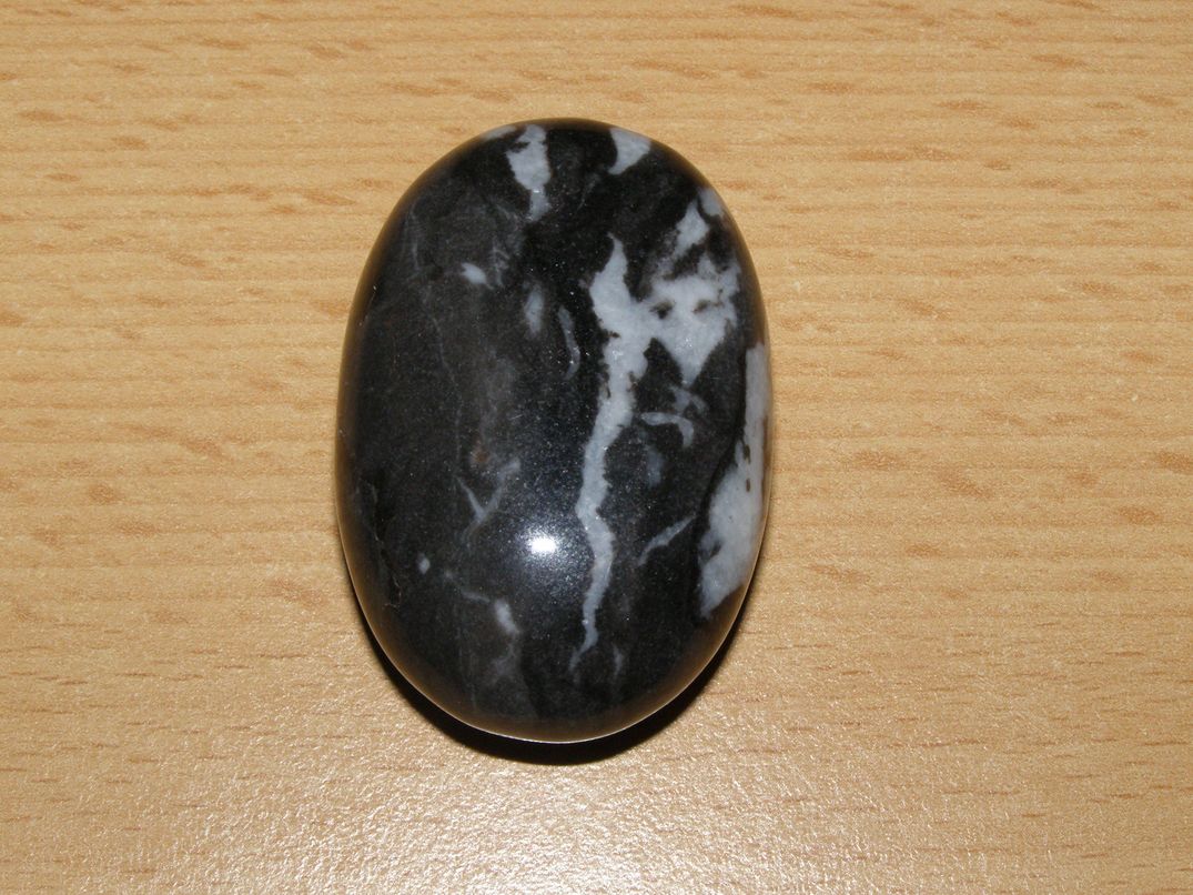 Zebra mramor - Masážní kámen - mýdlo menší - kmm80