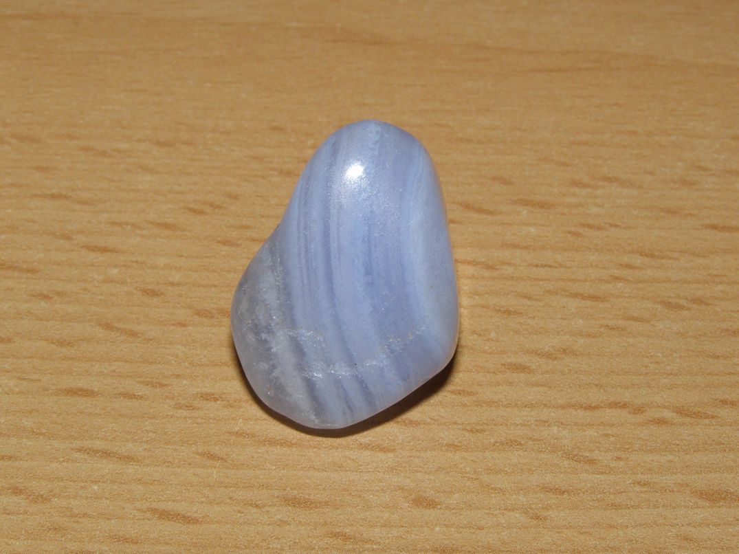 Chalcedon - Tromlovaný kámen - kt253