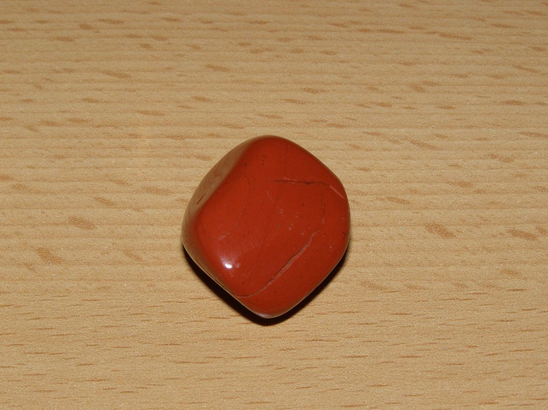 Jaspis červený - Tromlovaný kámen - kt88