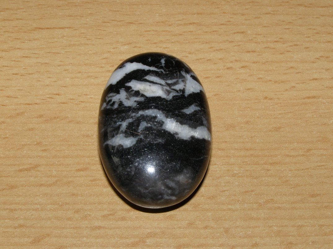 Zebra mramor - Masážní kámen - mýdlo menší - kmm82