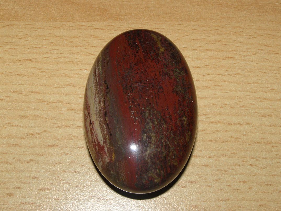 Jaspis pestrý - Masážní kámen - mýdlo velké - kmv7