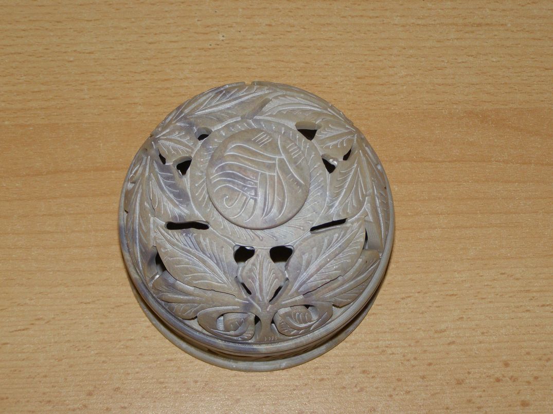 Šperkovnice, dóza na pot-pourri - mastek s41