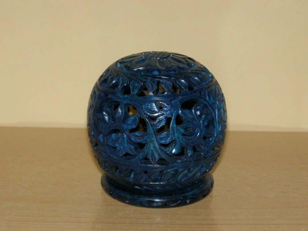 Svícen - mastek - koule kvm10