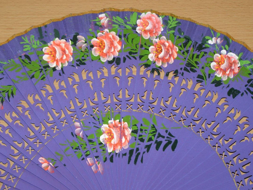 Vějíř dřevěný oboustranný - fialový - v3