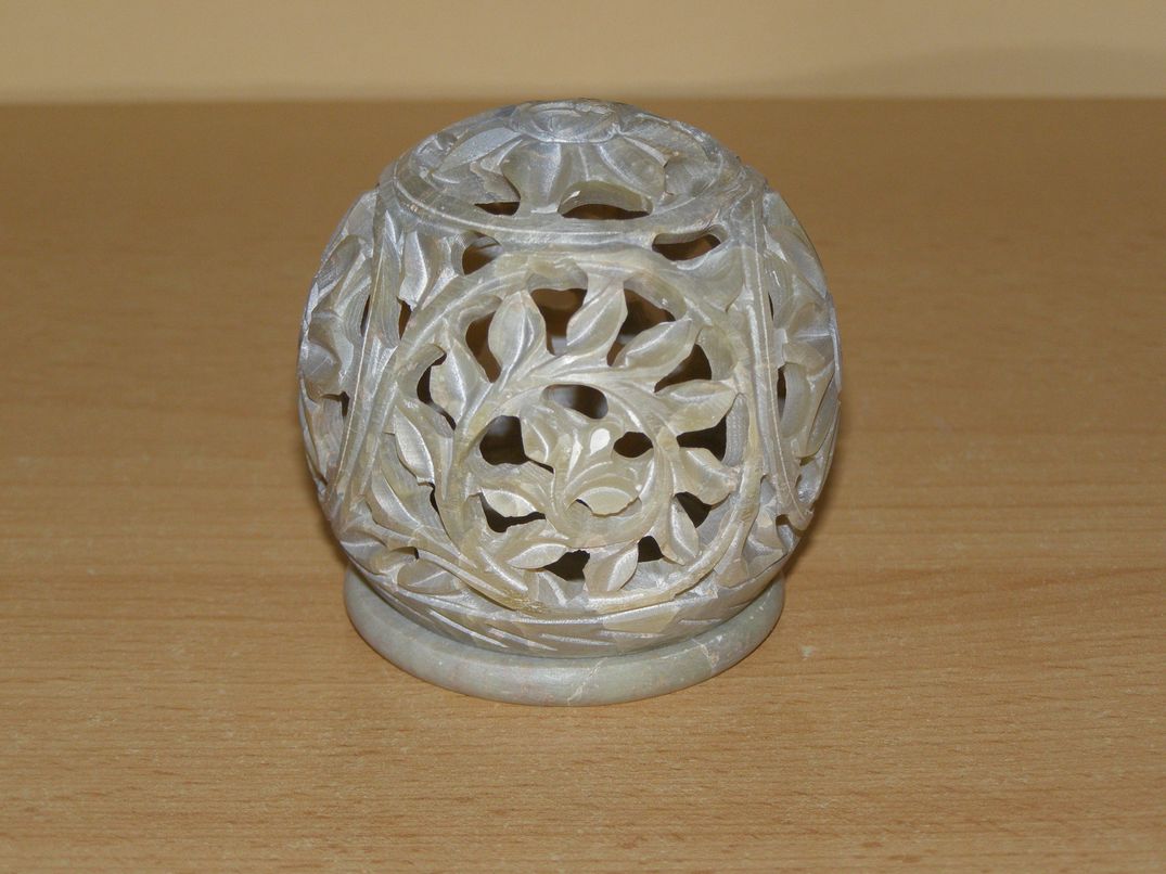 Svícen - mastek - koule kvm17