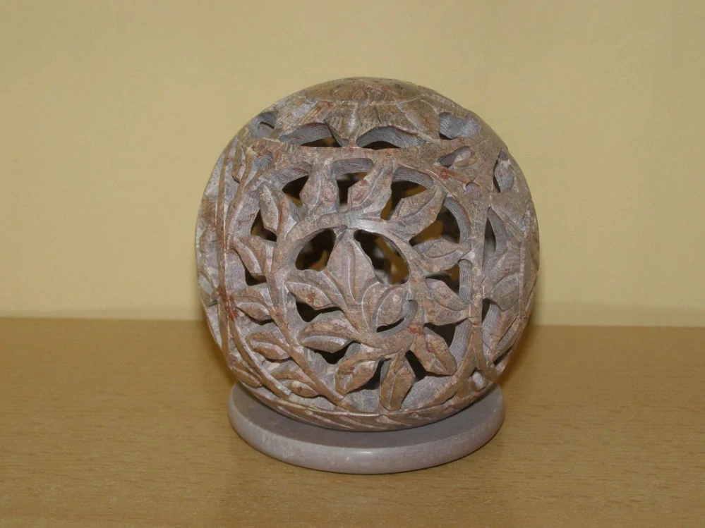 Svícen - mastek - koule kvm20