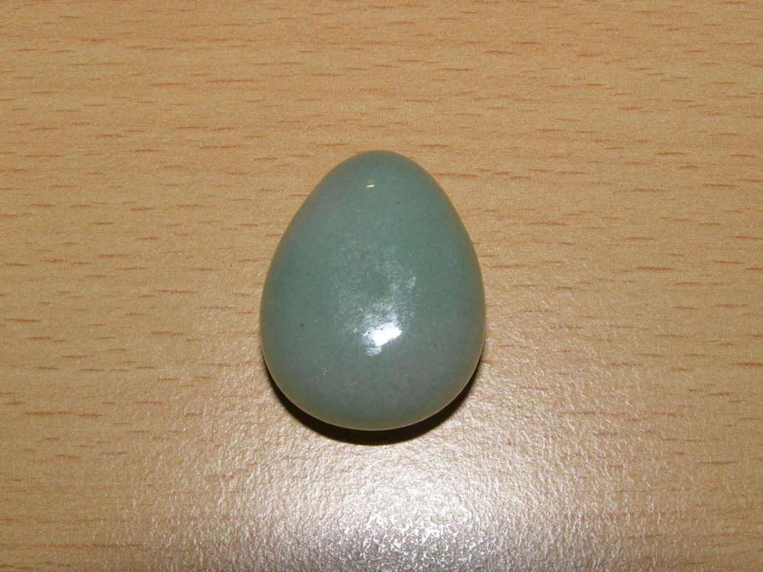 Avanturín zelený - Přívěsek - tromlovaný kámen vrtaný - kpt23