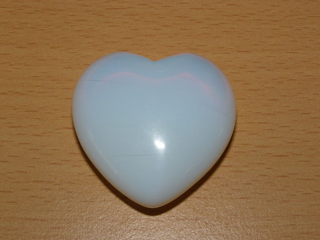 Měsíční kámen - Masážní kámen - srdce - khs60