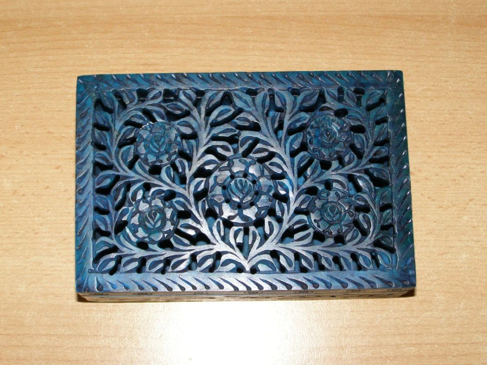 Šperkovnice vyřezávaná - mastek obdélník s36