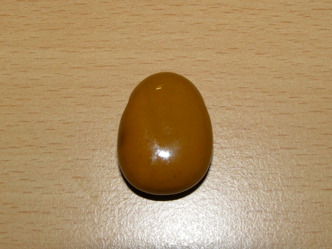 Jaspis žlutý - Přívěsek - tromlovaný kámen vrtaný - kpt33