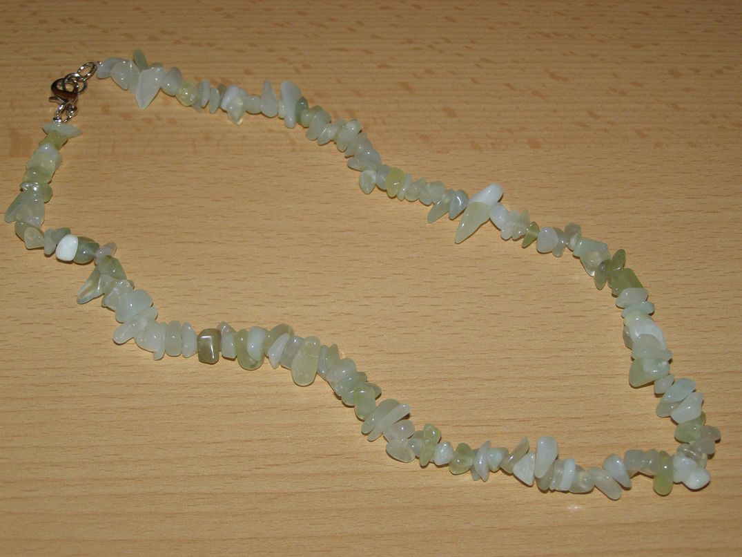 Jadeit - Náhrdelník - tromlované kameny - kntr20