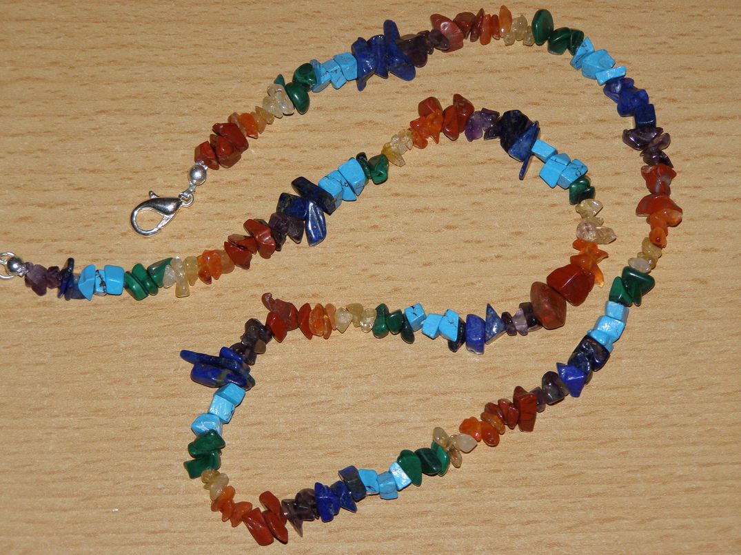 Čakrový náhrdelník - tromlované kameny - kntr53