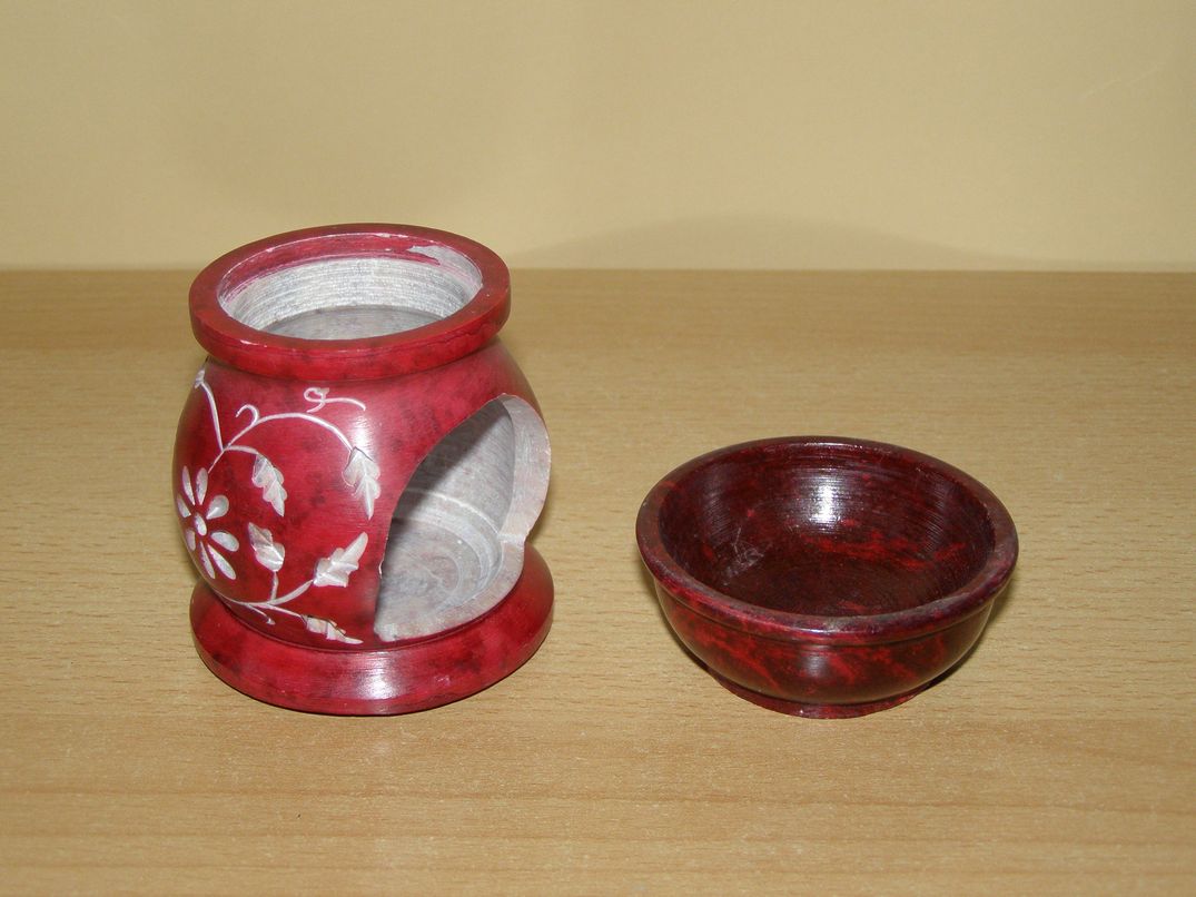 Aromalampa - mastek - červená - kvm26