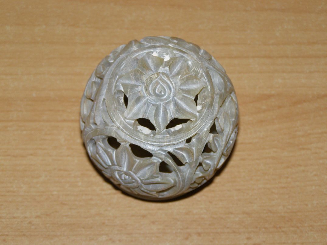 Svícen - mastek - koule kvm17