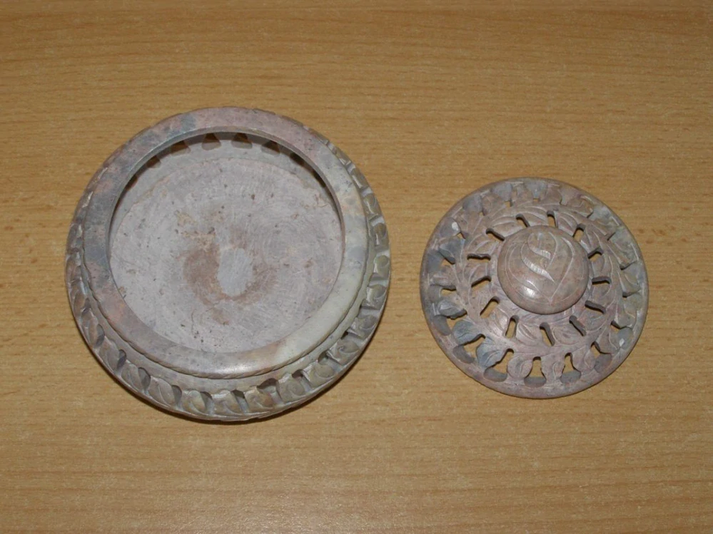 Šperkovnice, dóza na pot-pourri - mastek s40