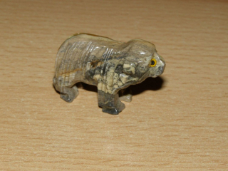 Ovečka - Figurka z kalcitu (Peru) - kf34