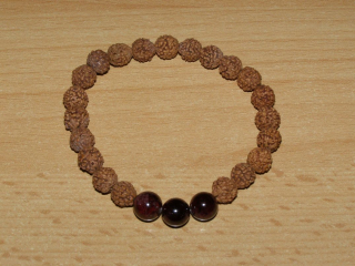 Rudraksha - kulička 8 mm - Náramek s granátem - run10
