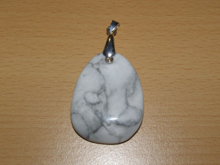 Magnezit - Přívěsek - vlna - kpv12