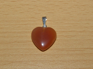 Karneol - Přívěsek - srdíčko malé - kpsm44