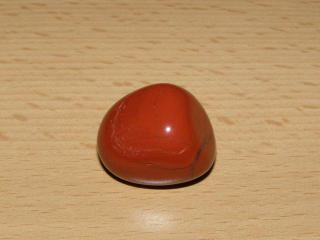 Jaspis červený - Tromlovaný kámen - kt89